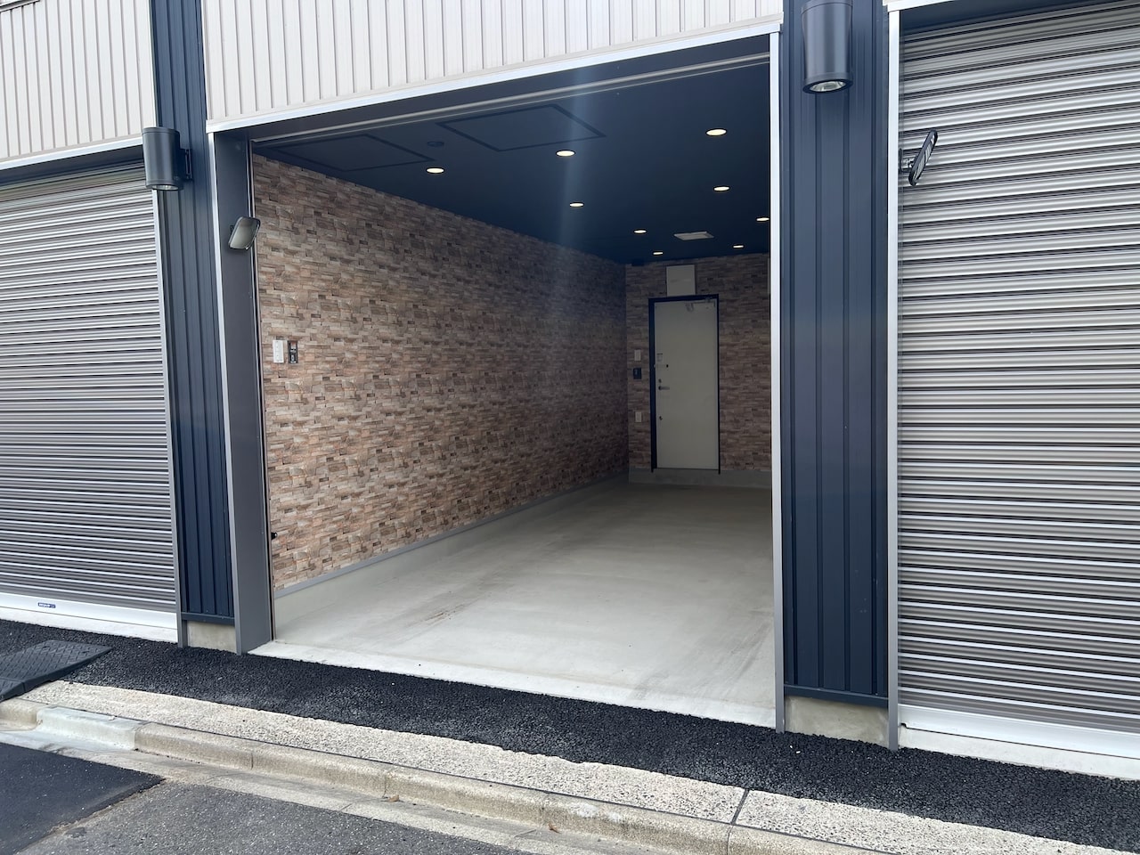 You&Meガレージ 4