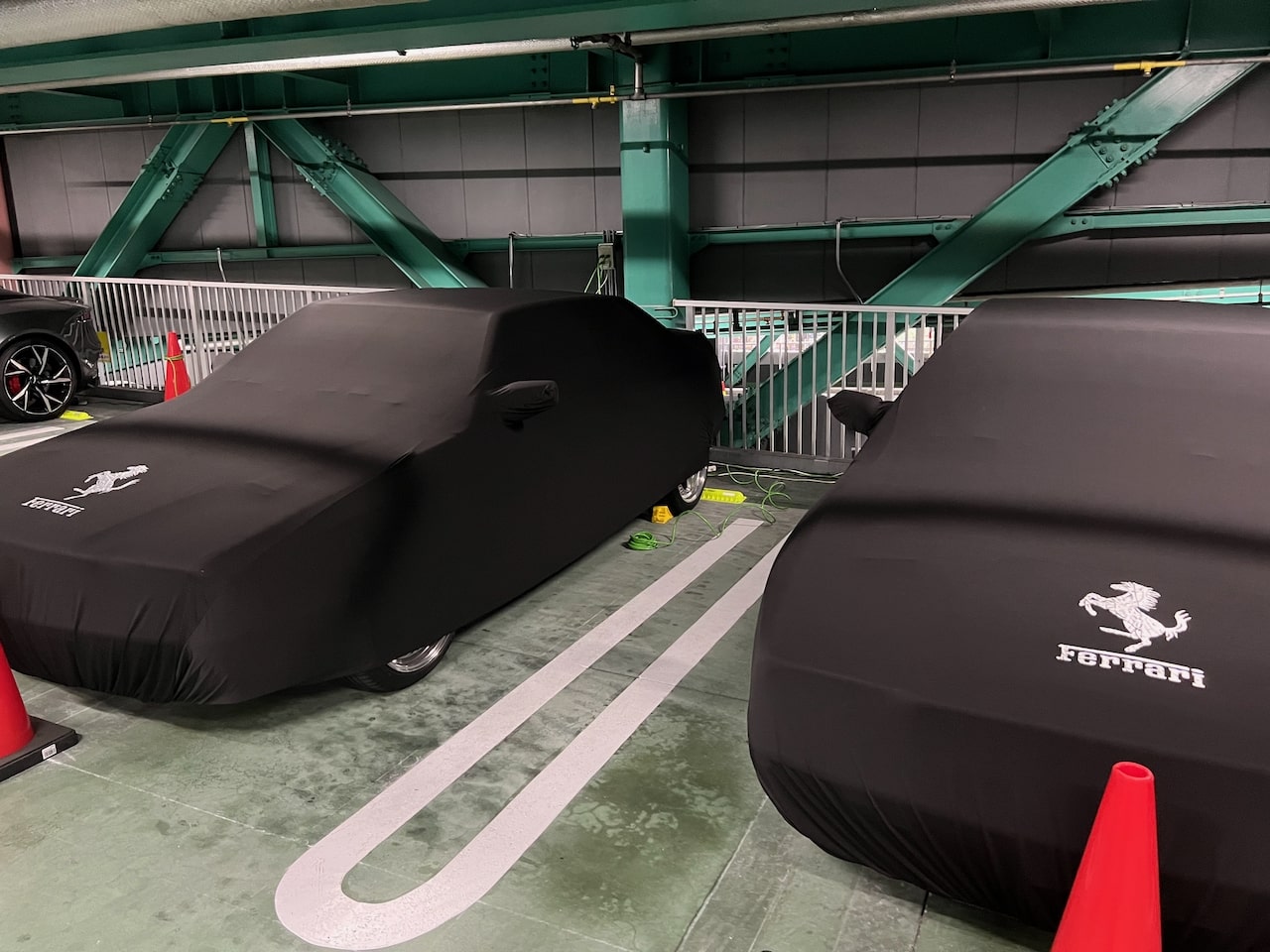 栄スーパーカーガレージ 4